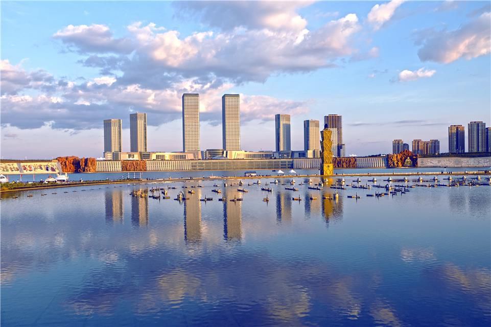 海东：裁减燃煤锅炉为蓝天减“负”